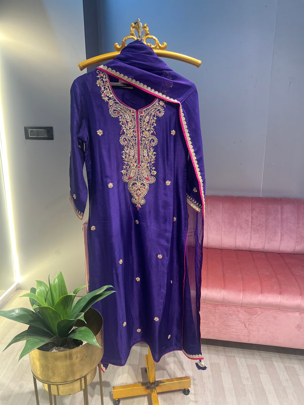 Embroidered Kurta Set